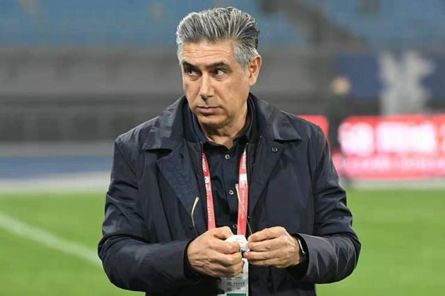 开云体育在线-沧州连下四城93国字号 古特比玩技术流待大哥到位